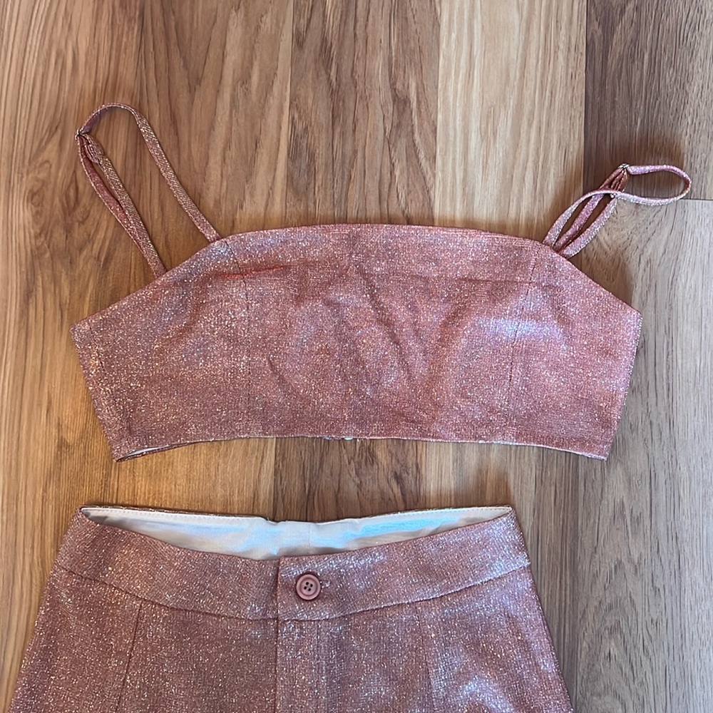 Two piece set